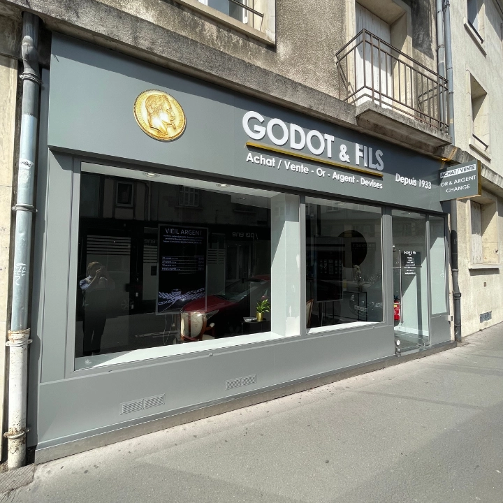 Tours 37000 Tours 0