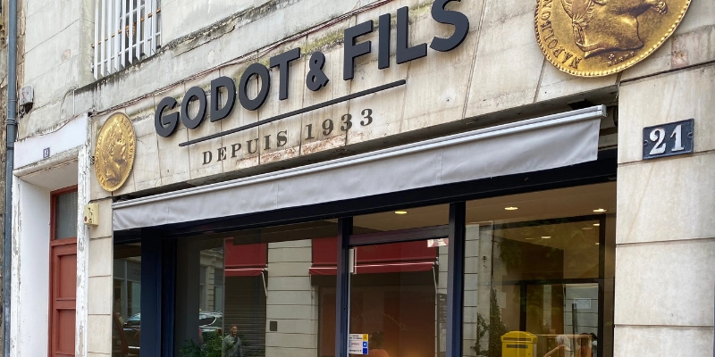 Poitiers 86000 Poitiers 1
