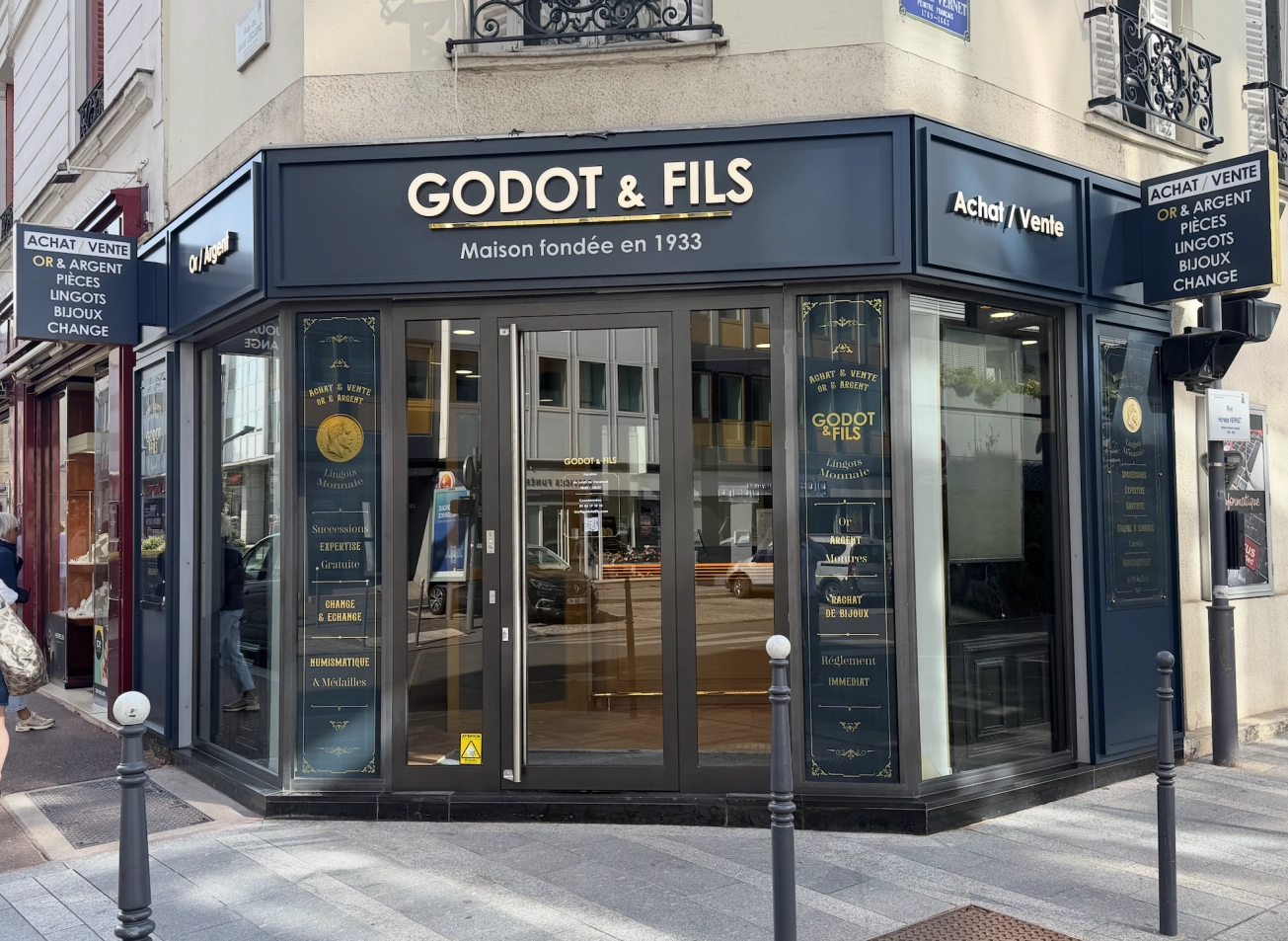 Issy les Moulineaux 92130 Issy-les-Moulineaux 0